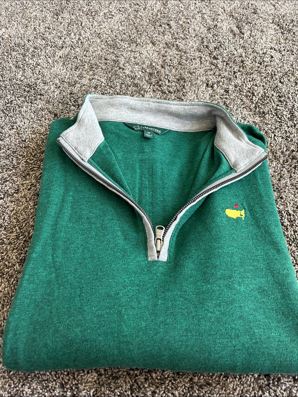 Masters!  Augusta!  Men's Green Quarter-Zip Pullover Sweater. Medium.